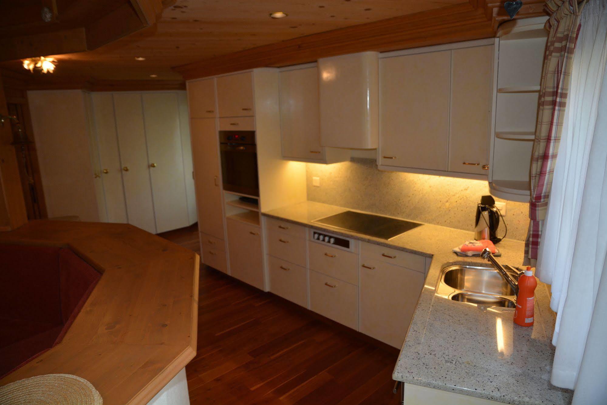 Apartment Stotzhalten 2.5 - Griwarent Ag กรินเดลวัลด์ ภายนอก รูปภาพ